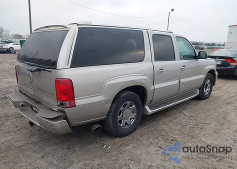 2004 Cadillac Escalade Esv Standard из США, поврежденный, VIN 3GYFK66N14G131900